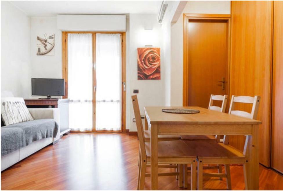 Apartment Forum 2 Assago Kültér fotó